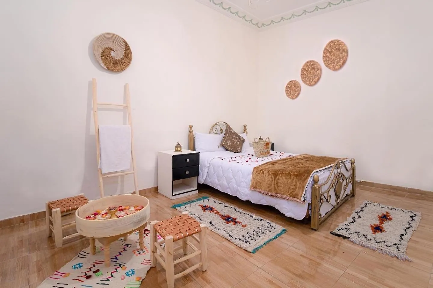 Riad Nicedinaa location